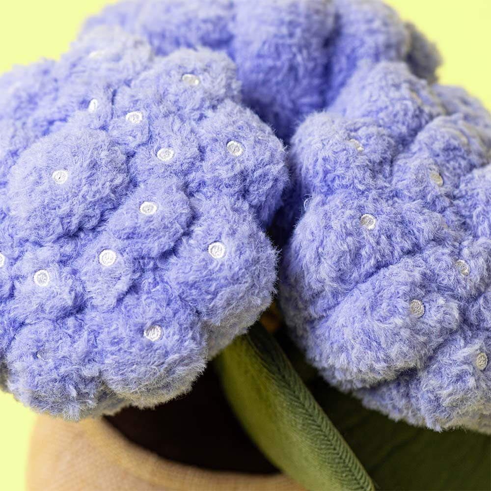 Jellycat Amuseables Hydrangea Plush Toy